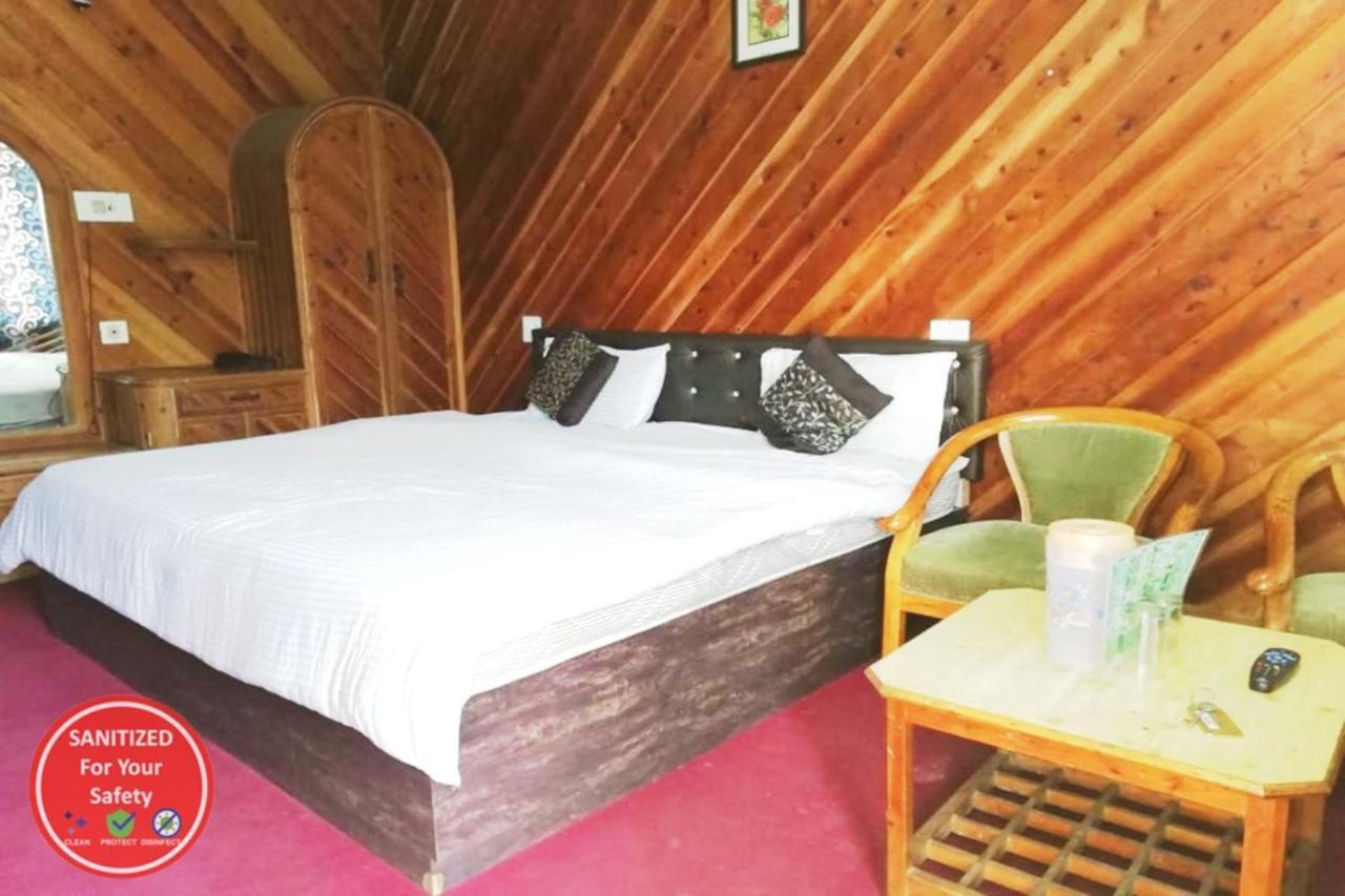 Goroomgo Luxury Stay Mall Road Nainital Eksteriør billede
